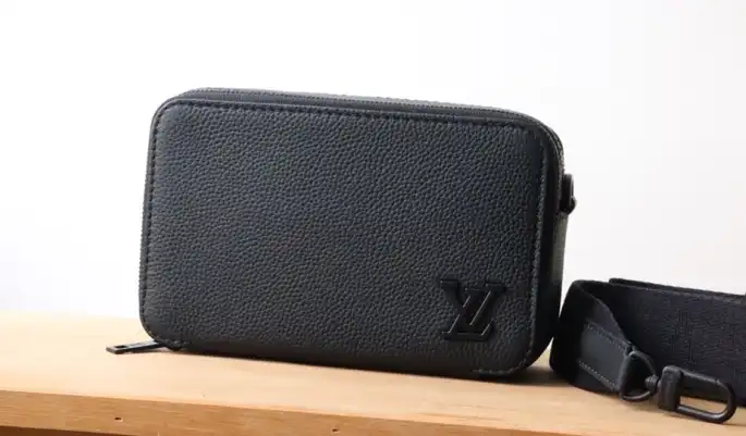 LV Clutch Bags 4192F-0080