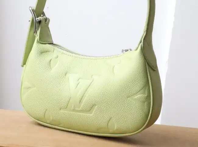 LV Top Handle Bags 4192F-0162