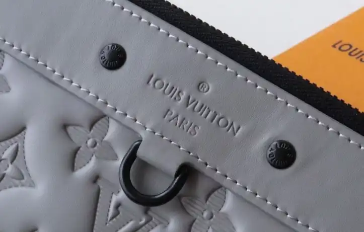 LV Clutch Bags 4192F-0166