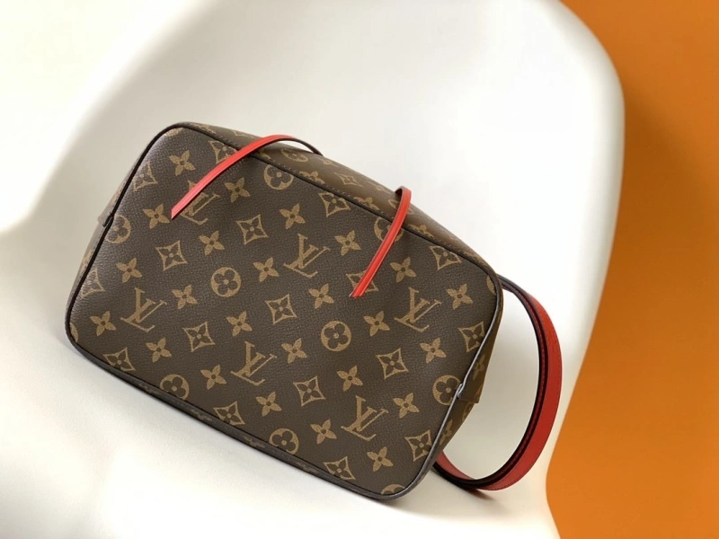 LV Bucket Bags 4194A-0044