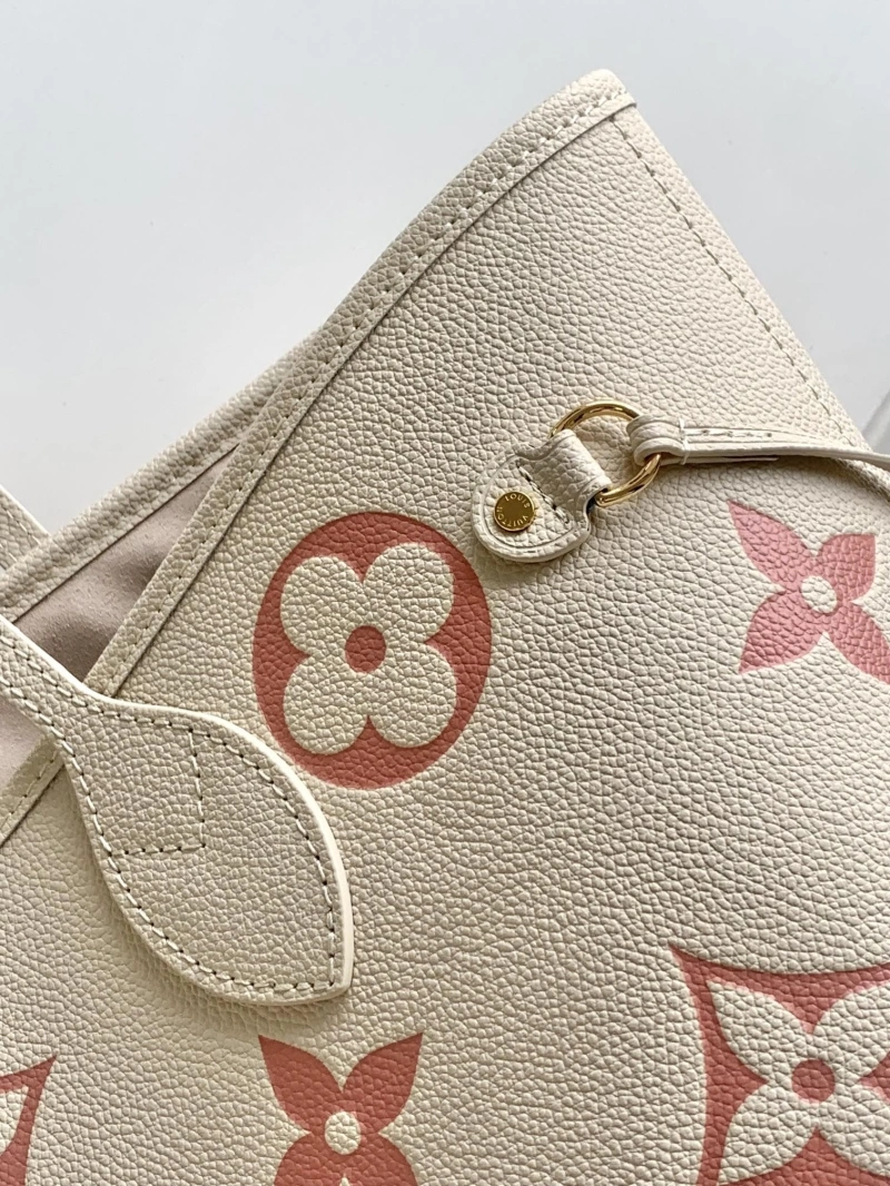 LV Shopping Bags 4194A-0047