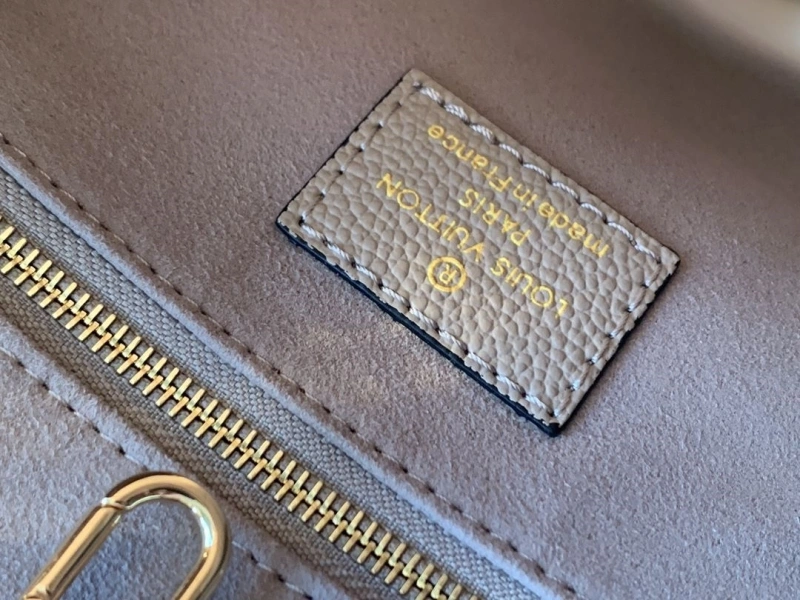 LV Shopping Bags 4194A-0091