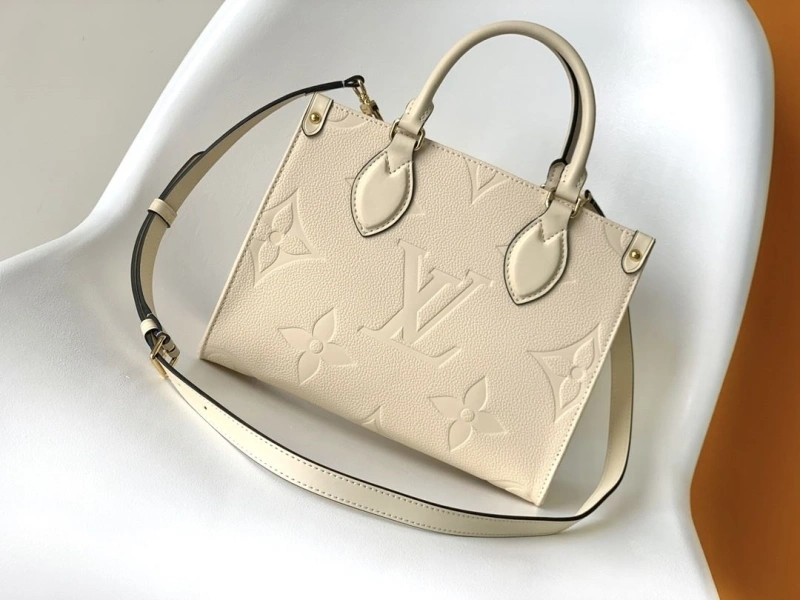 LV Shopping Bags 4194A-0093