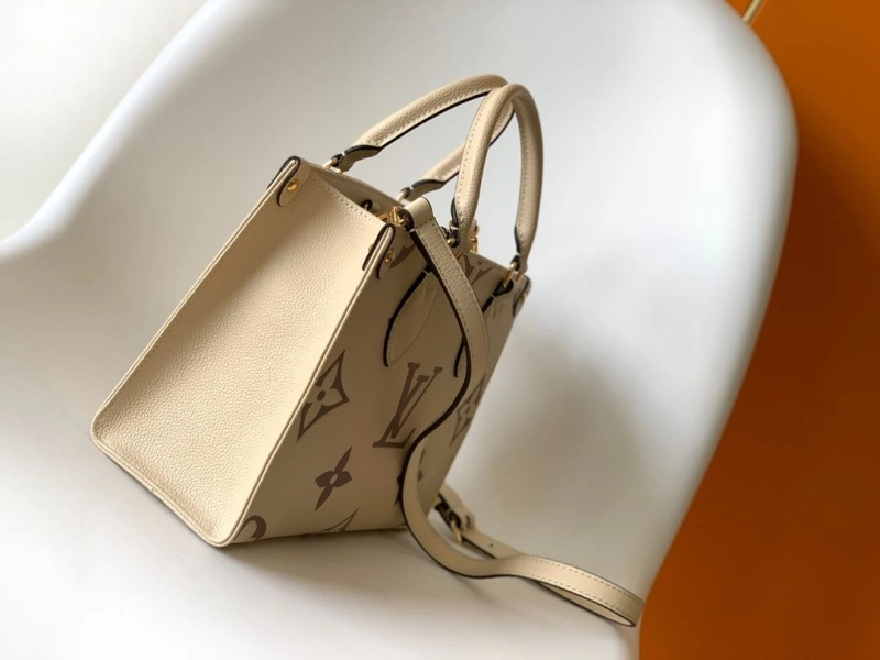 LV Shopping Bags 4194A-0095
