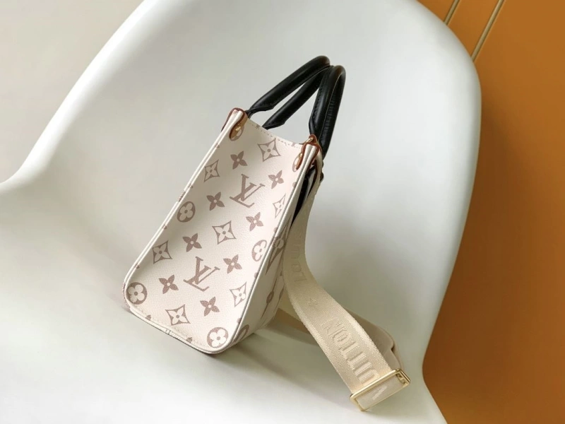 LV Shopping Bags 4194A-0097