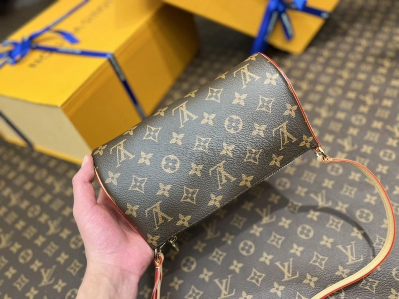 LV Top Handle Bags 4194A-0105