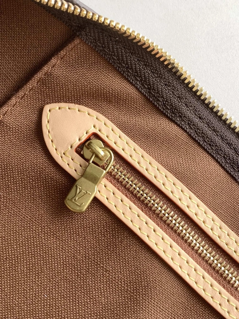 LV Travel Bags 4194A-0117