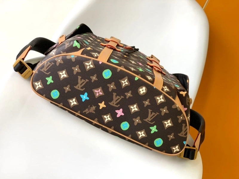 LV Backpacks 4194A-0121