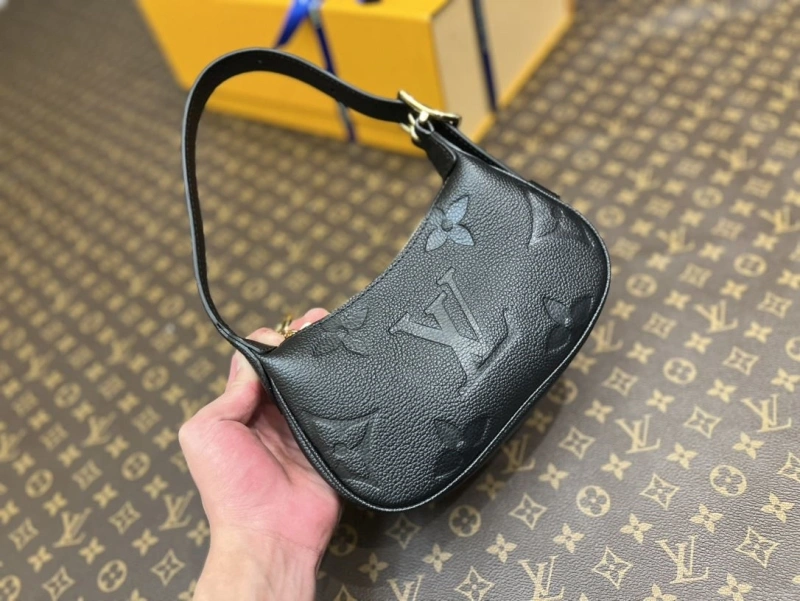 LV Top Handle Bags 4194A-0131