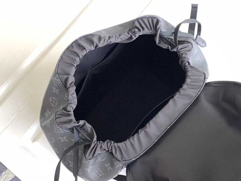 LV Backpacks 4194A-0152