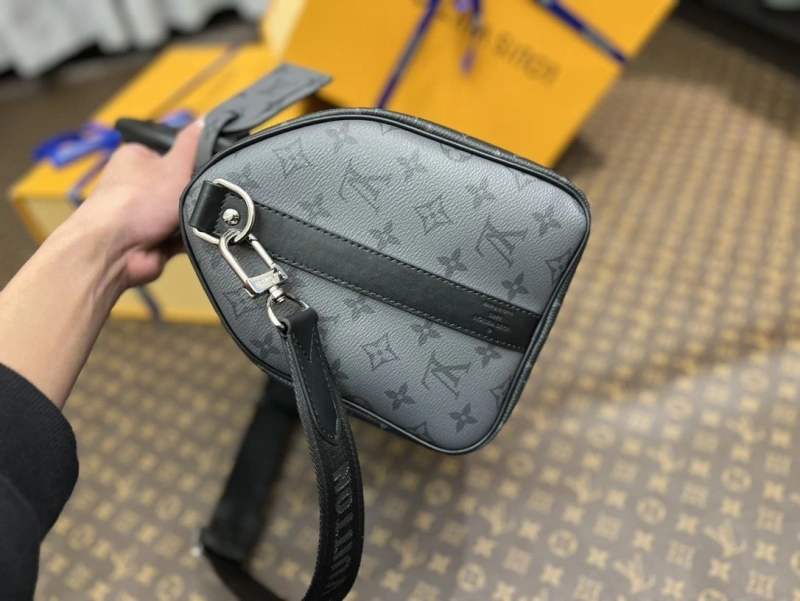 LV Travel Bags 4194A-0157