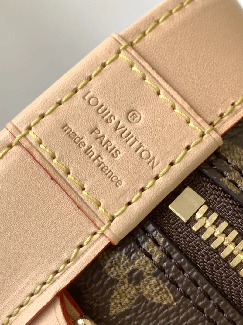 LV Backpacks 4194A-0163