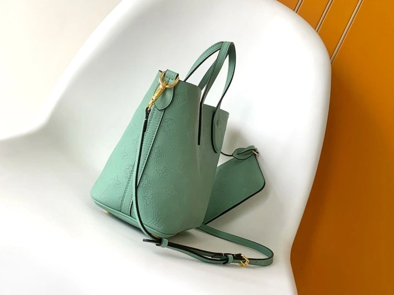 LV Shopping Bags 4194A-0175