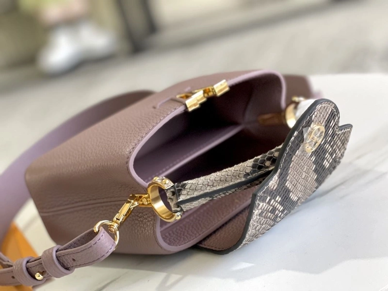 LV Capucines Bags 4194A-0262
