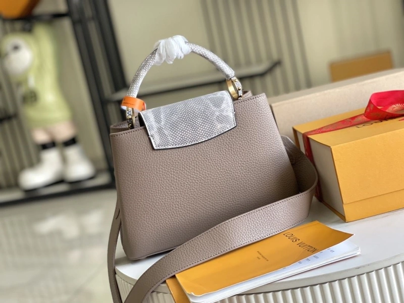 LV Capucines Bags 4194A-0271