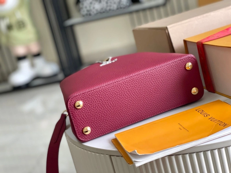 LV Capucines Bags 4194A-0273