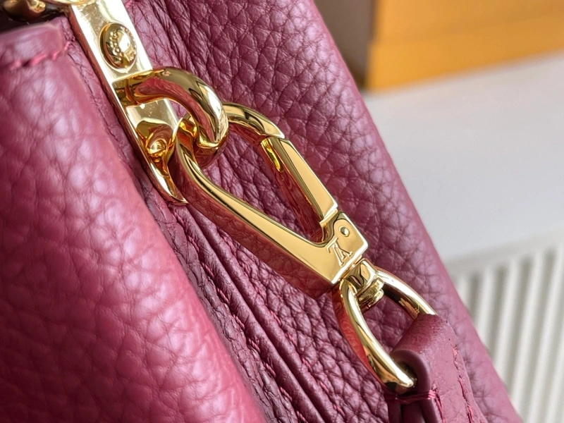 LV Capucines Bags 4194A-0274