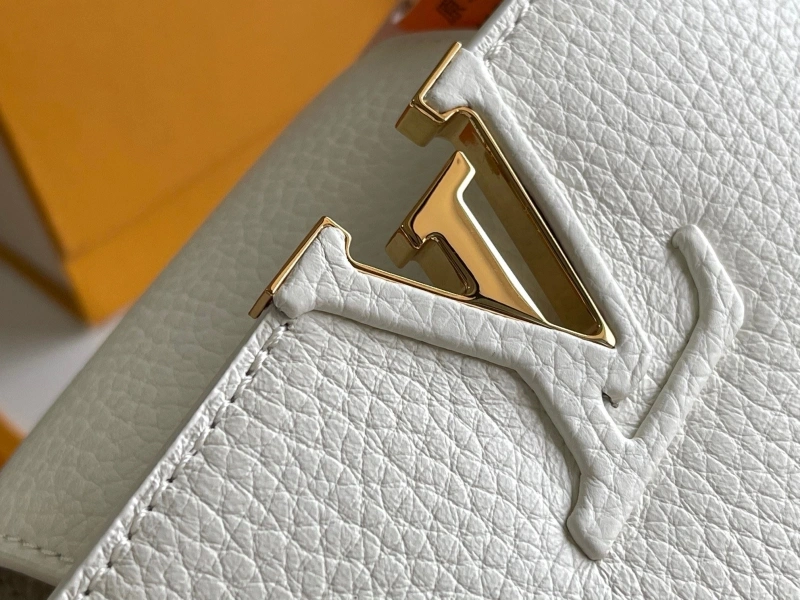 LV Capucines Bags 4194A-0281