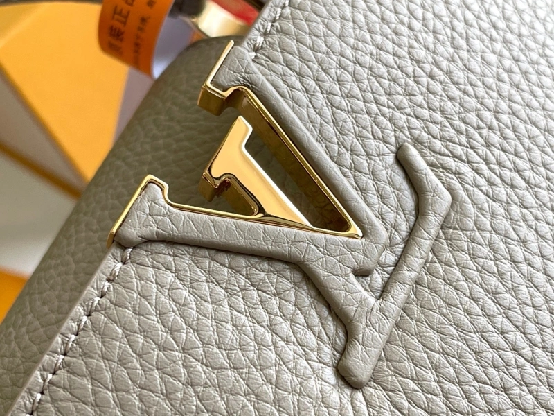 LV Capucines Bags 4194A-0283
