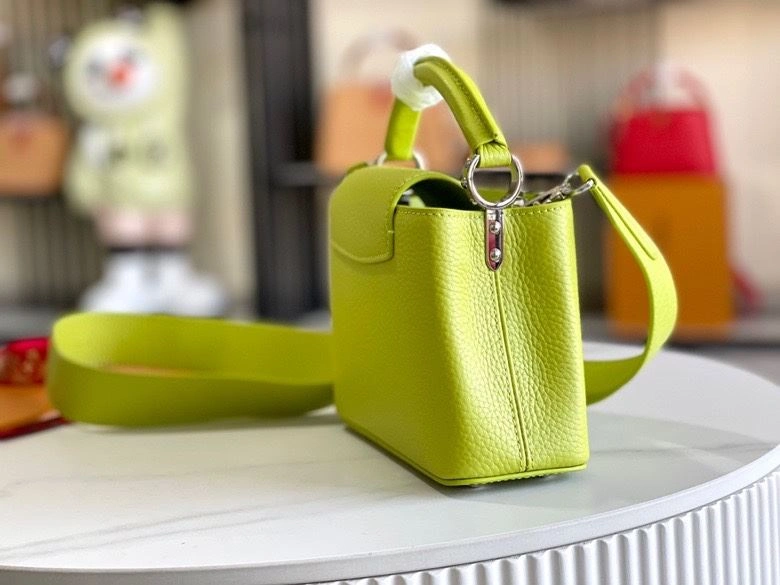 LV Capucines Bags 4194A-0286