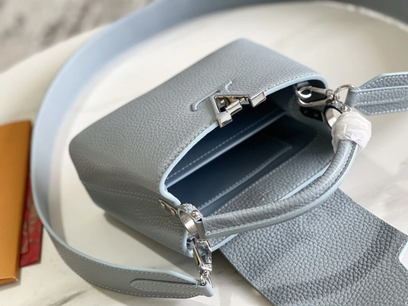LV Capucines Bags 4194A-0290