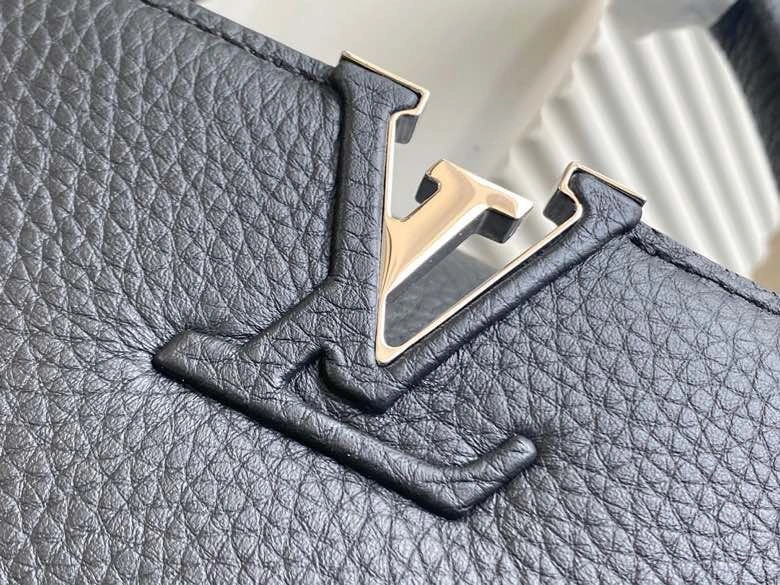 LV Capucines Bags 4194A-0296