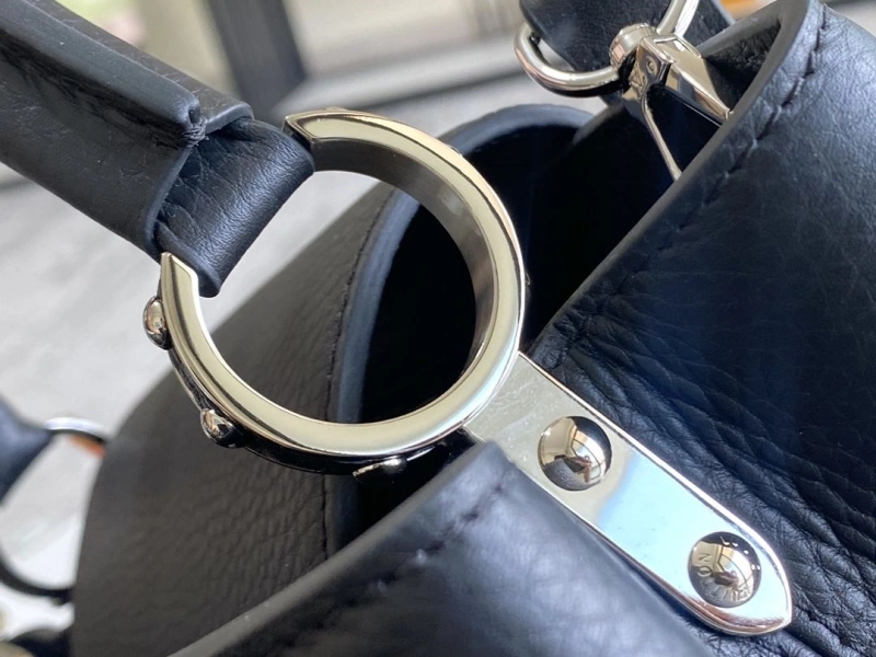 LV Capucines Bags 4194A-0297
