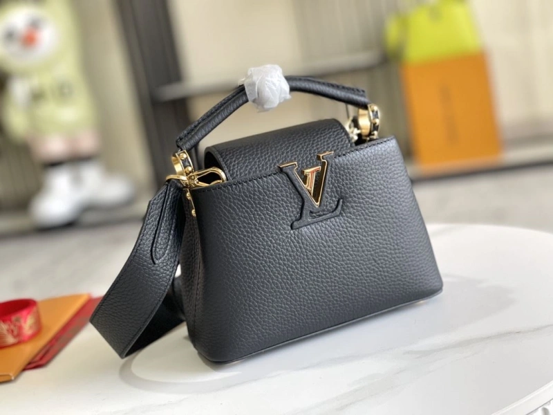 LV Capucines Bags 4194A-0301