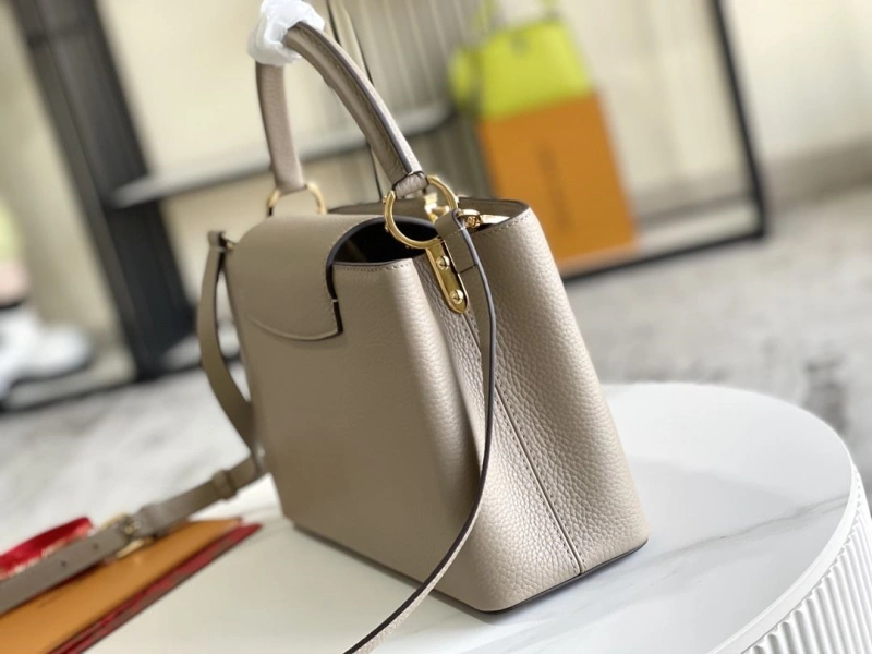 LV Capucines Bags 4194A-0302