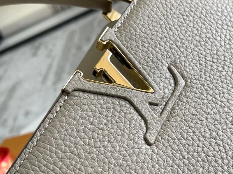 LV Capucines Bags 4194A-0302