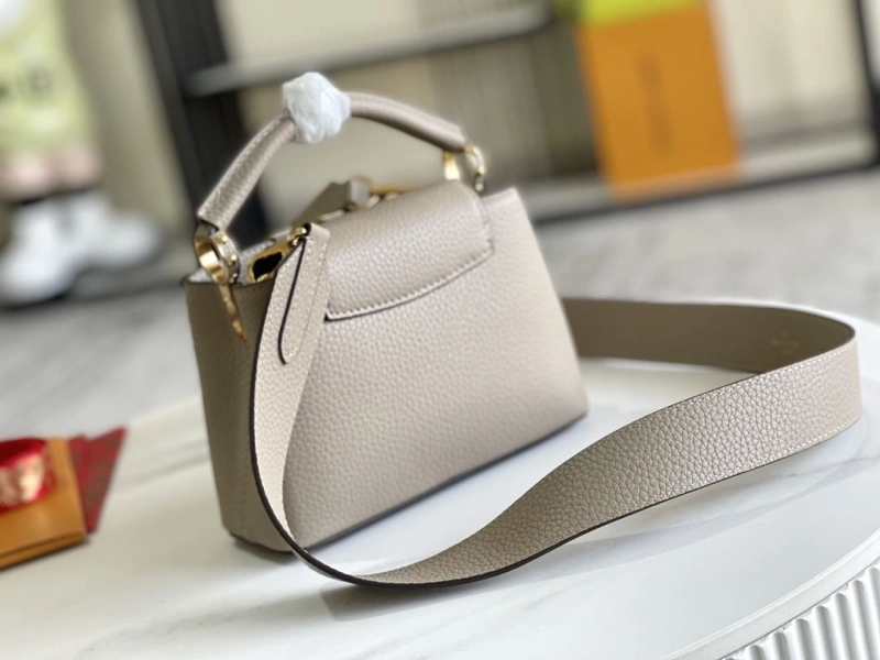 LV Capucines Bags 4194A-0304