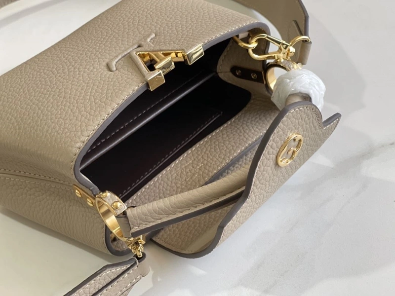 LV Capucines Bags 4194A-0304