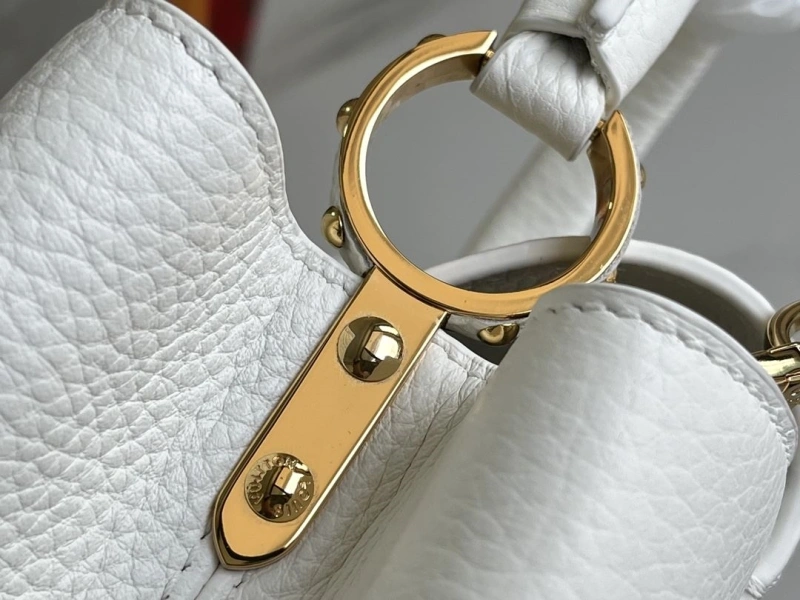 LV Capucines Bags 4194A-0309