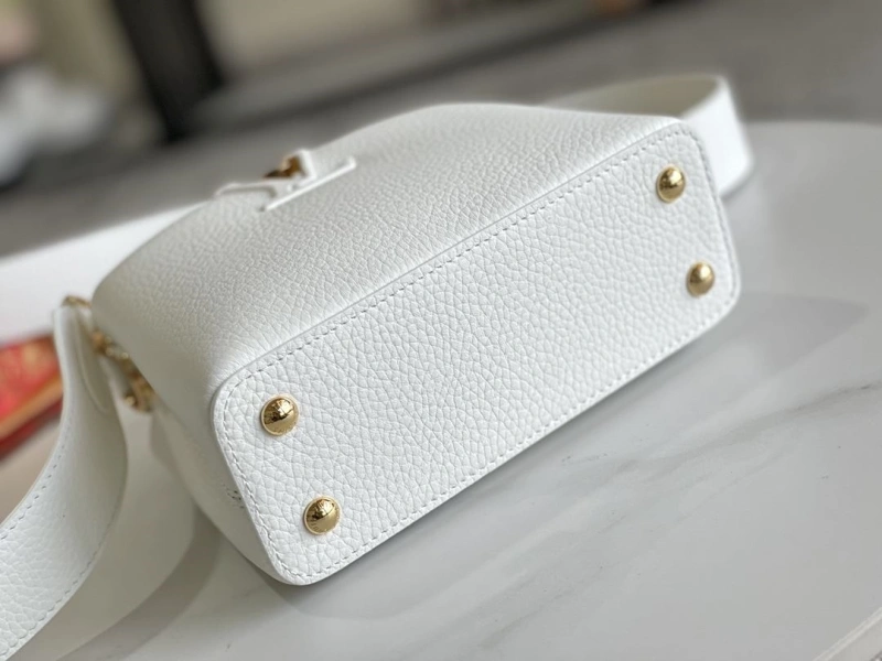 LV Capucines Bags 4194A-0310