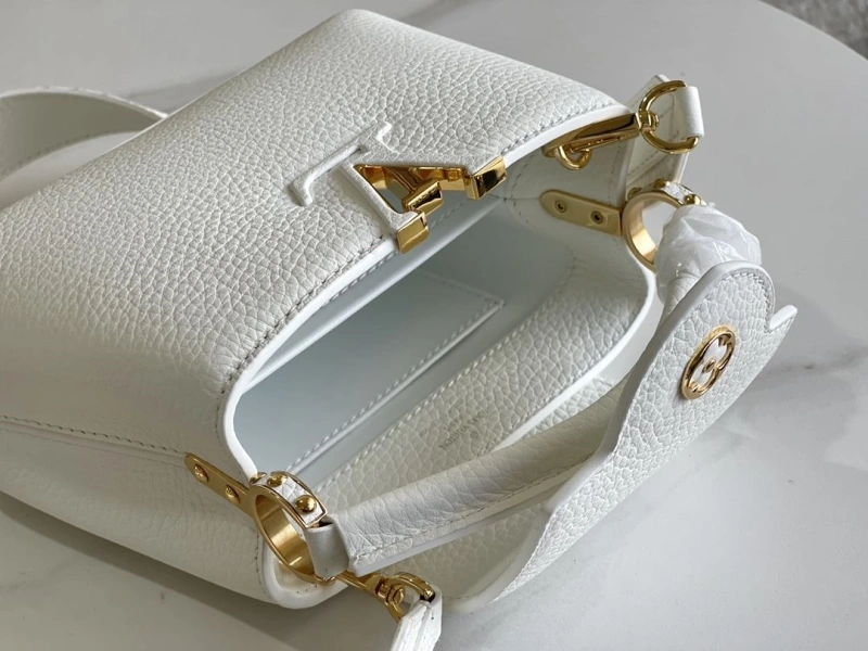 LV Capucines Bags 4194A-0310