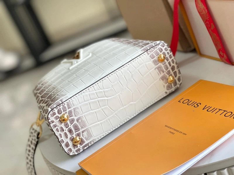 LV Capucines Bags 4194A-0313