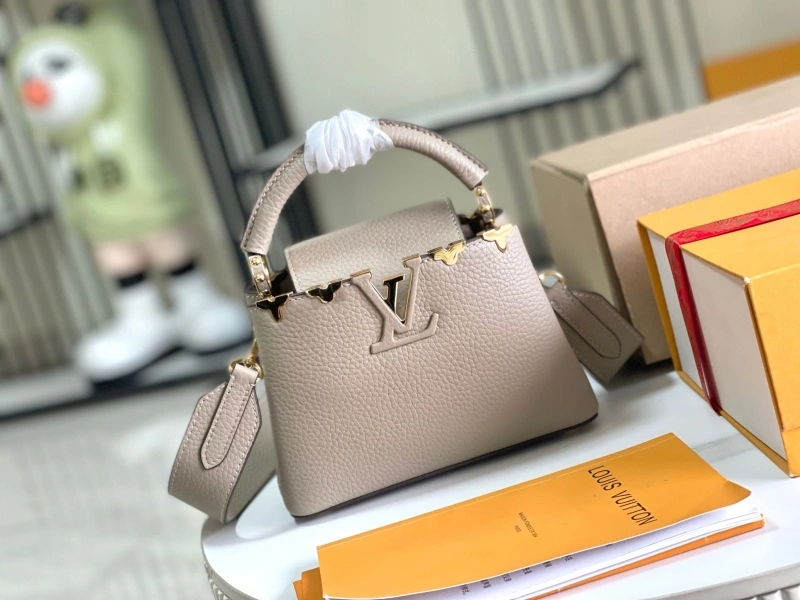 LV Capucines Bags 4194A-0326