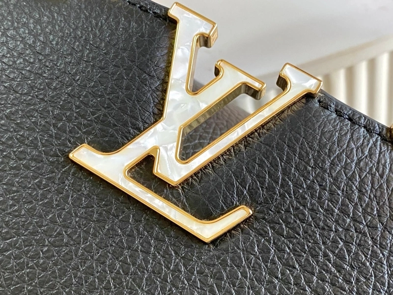 LV Capucines Bags 4194A-0329