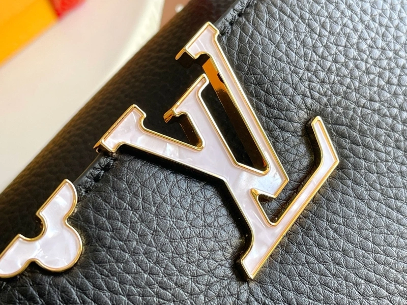 LV Capucines Bags 4194A-0331