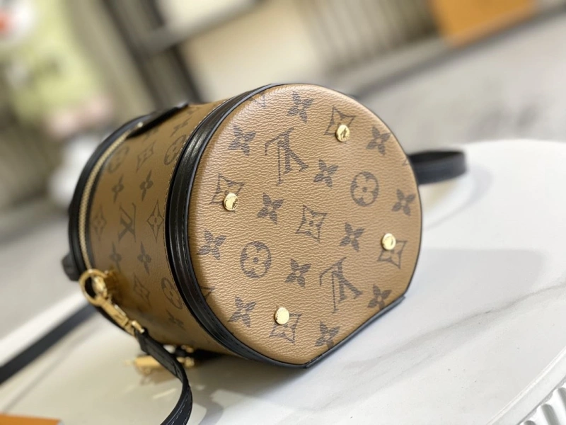 LV Round Bags 4194A-0380