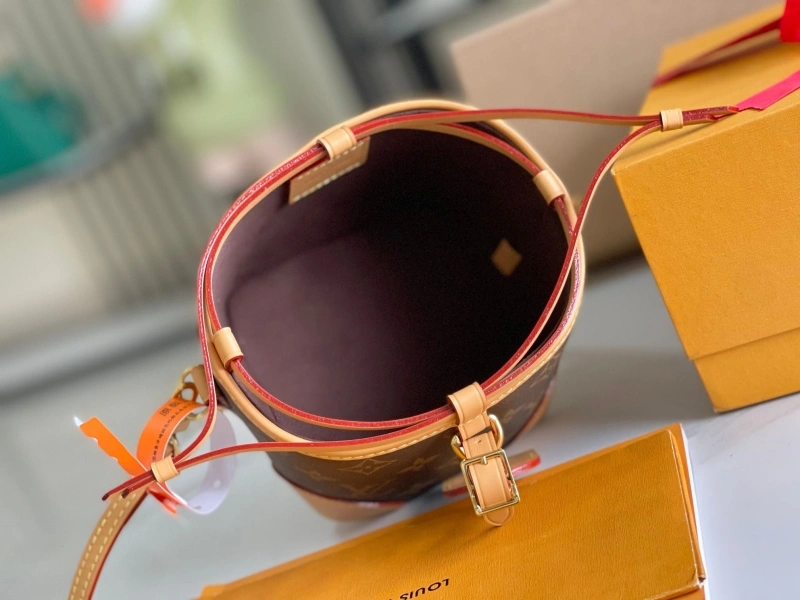 LV Bucket Bags 4194A-0396
