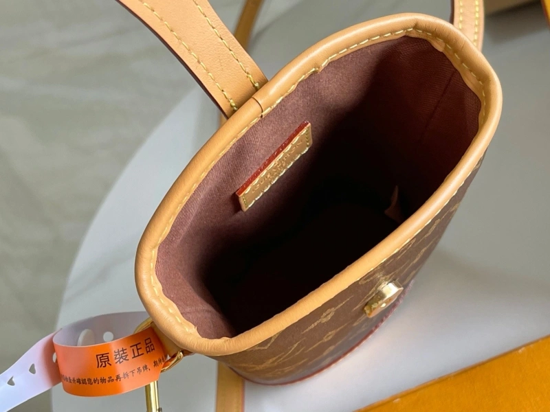 LV Bucket Bags 4194A-0398