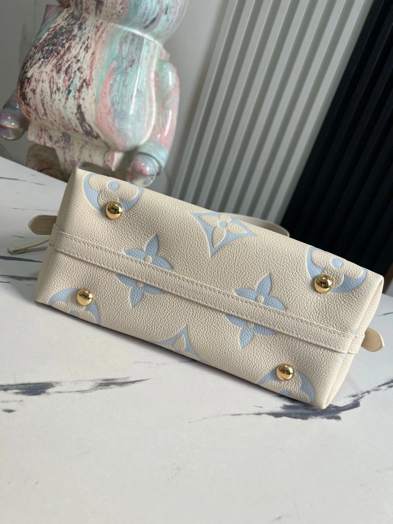 LV Shopping Bags 4194A-0479
