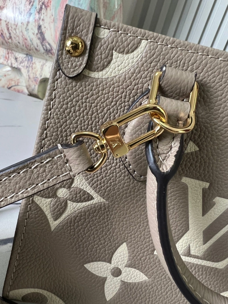 LV Shopping Bags 4194A-0484