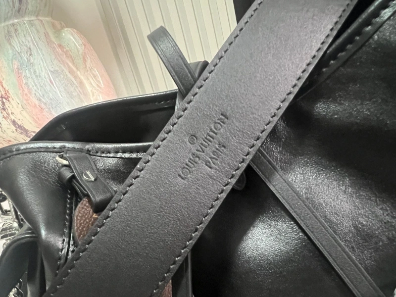 LV Shopping Bags 4194A-0487