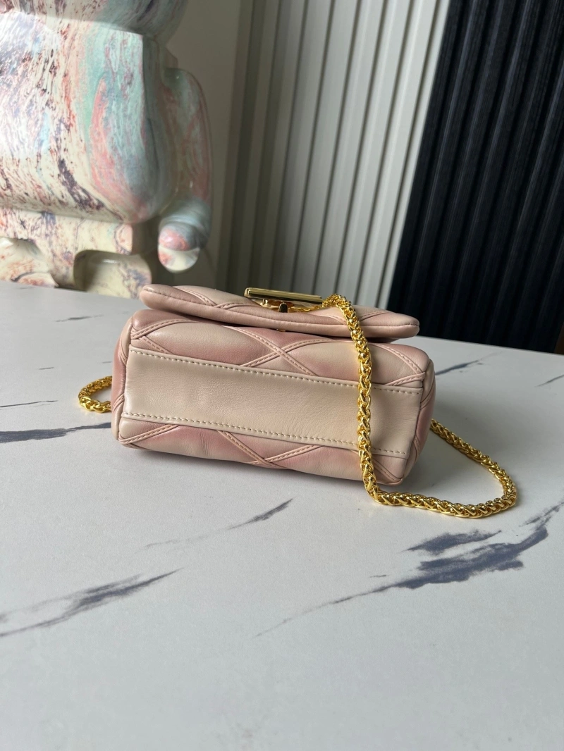 lv twist De*1m bags 4194a-0493