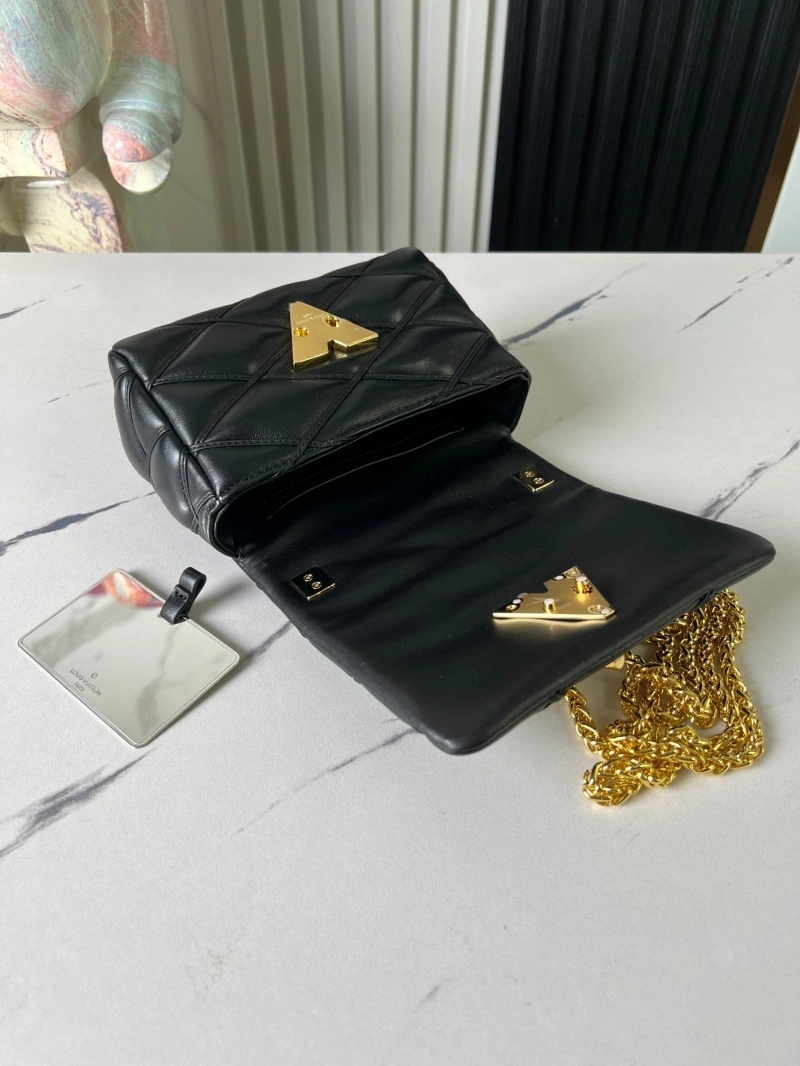 lv twist De*1m bags 4194a-0495