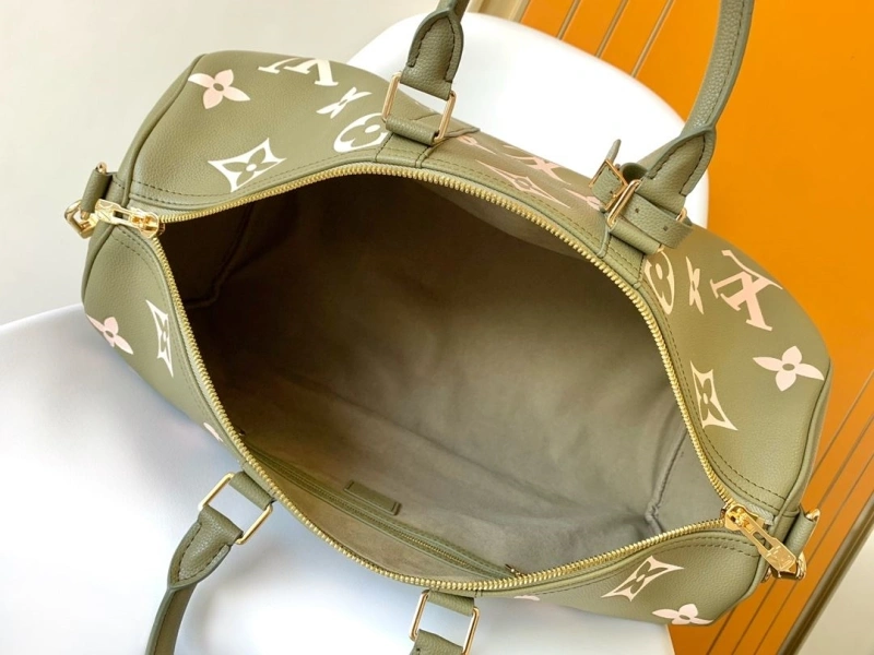 LV Travel Bags 4194A-0557