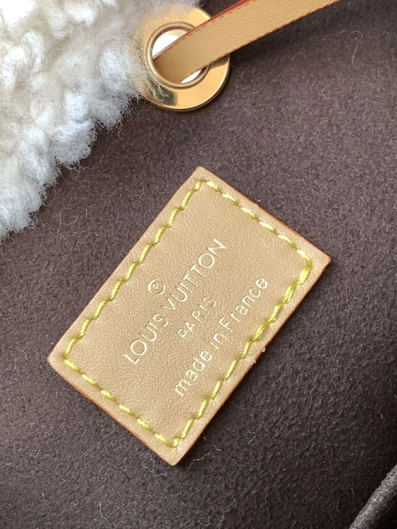 LV Bucket Bags 4194A-0559