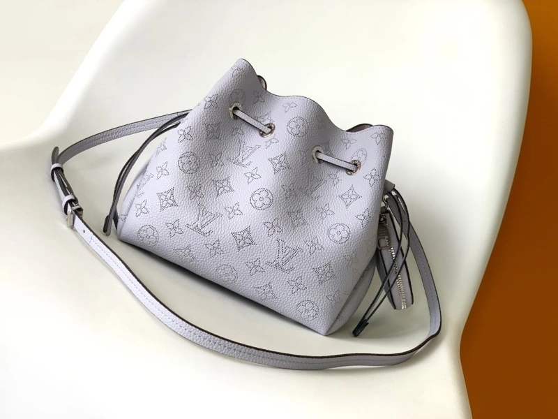 LV Bucket Bags 4194A-0586
